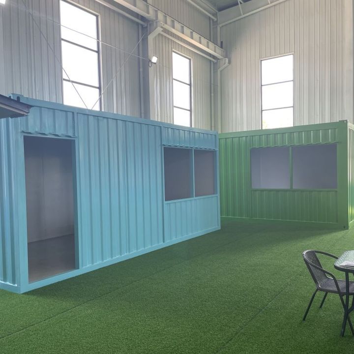 Low Cost Prefabricated Sandwich Panel Outdoor Public Easy Fast Assembly Modern Prefab Mobile Portable for Sale