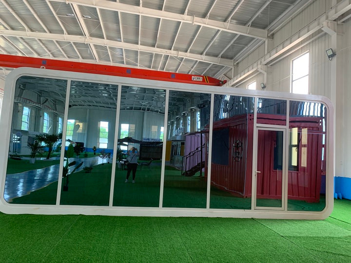 Economic Movable Prefab Prefabricated Capsule Hotel Apple Cabin Container House