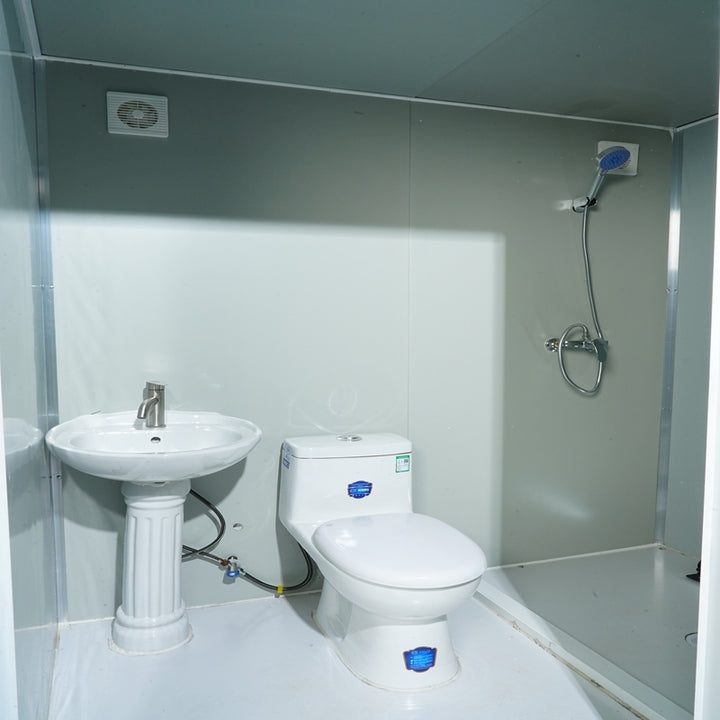 Apple High-Speed Mobile Toilet Shower Room Cabin Public Service Outdoor Scenic Area Parks Integrated Steel Structure Mobile Room