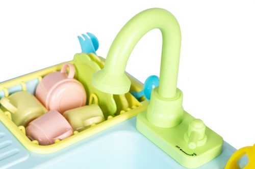 Vízzel töltött csaptelepes konyhai mosogató 12 kiegészítő gyerekjáték