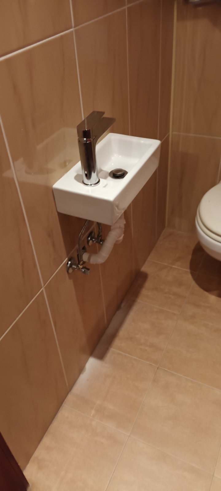 Asti mosdó csaptelep