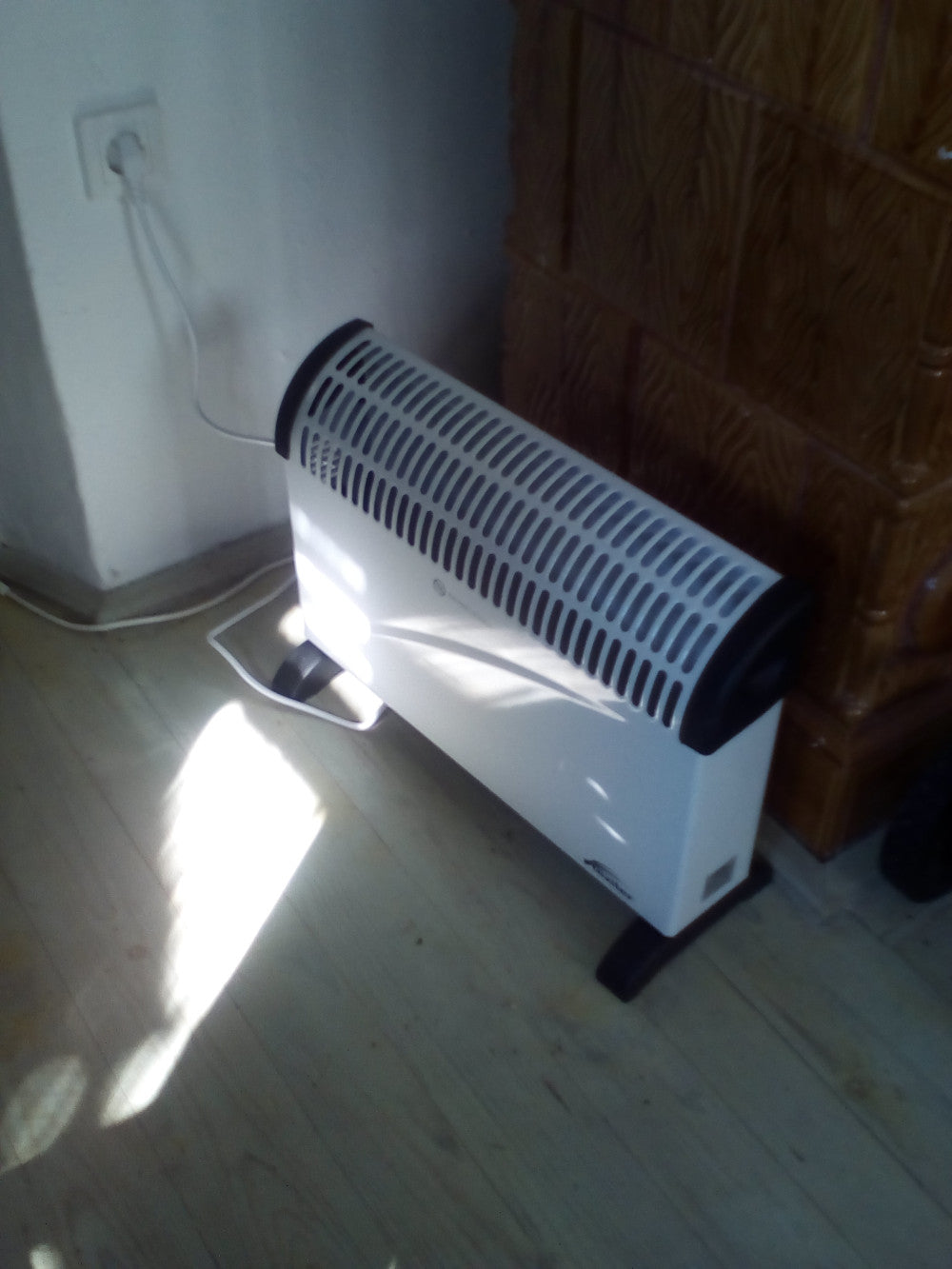 Kolumbo elektromos fűtőtest 750W / 1250W / 2000W