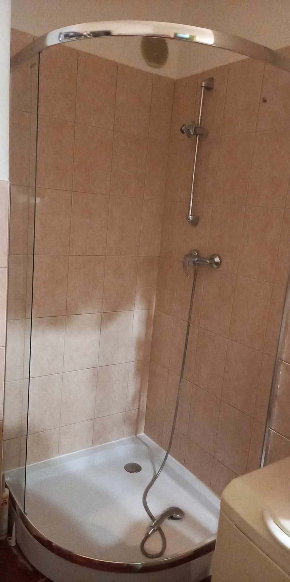 Leo 90 Chrome íves zuhanykabin zuhanytálcával