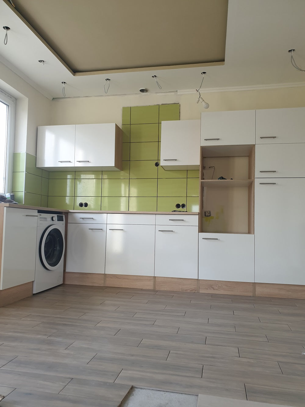 Yorki 340 sarok konyhabútor felülfagyasztós hűtős kivitelben