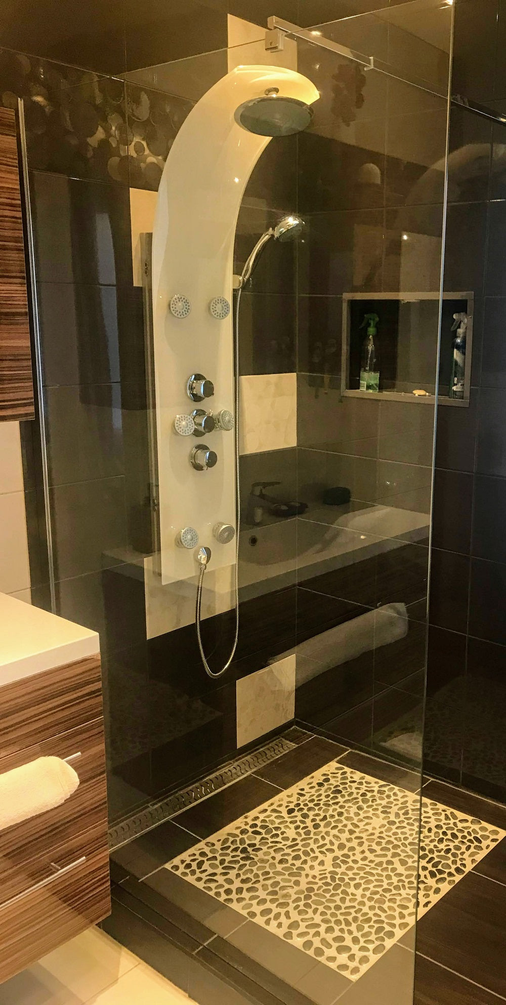 River walk in zuhanyfal 70x190 cm fekete