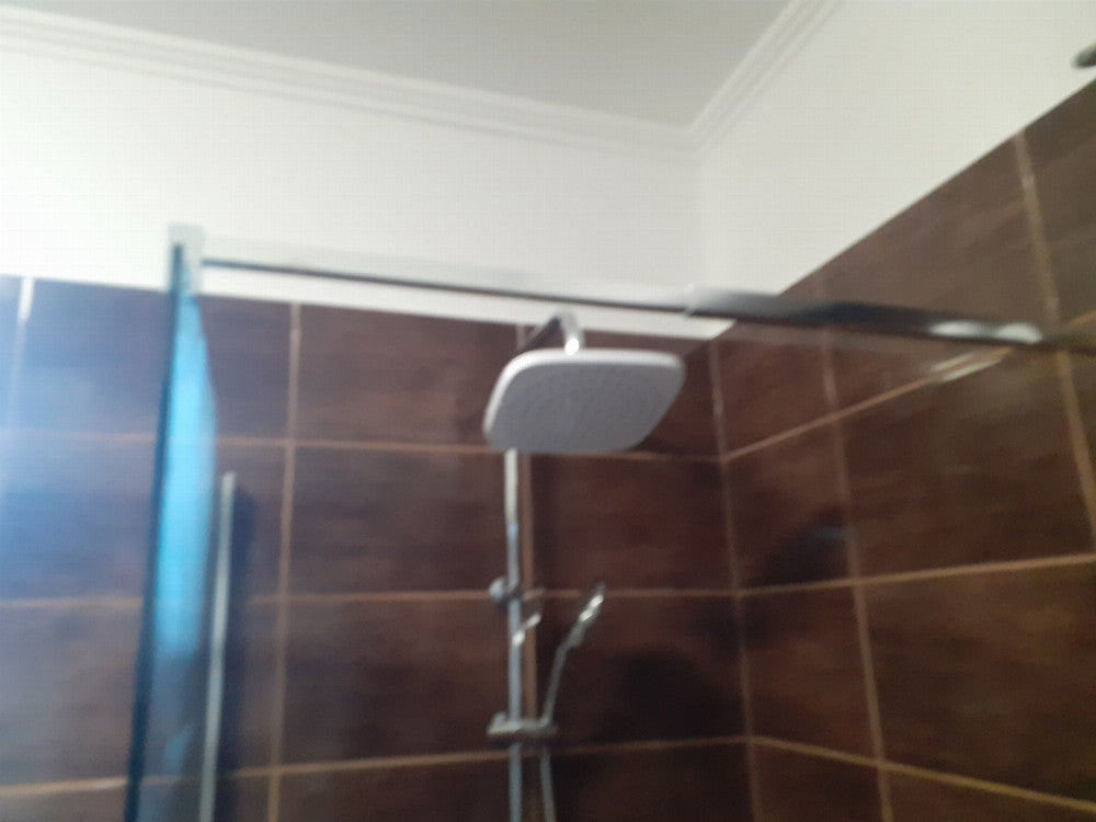 River walk in zuhanyfal 70x190 cm fekete