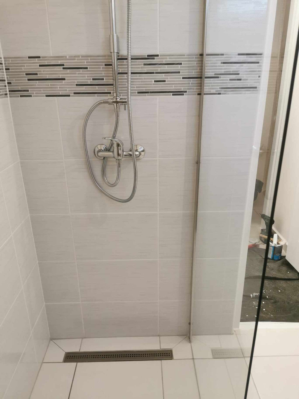 River walk in zuhanyfal 70x190 cm fekete