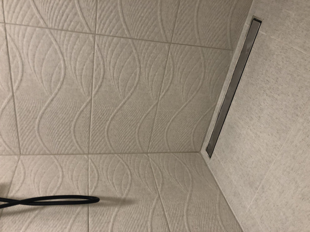 River walk in zuhanyfal 70x190 cm fekete