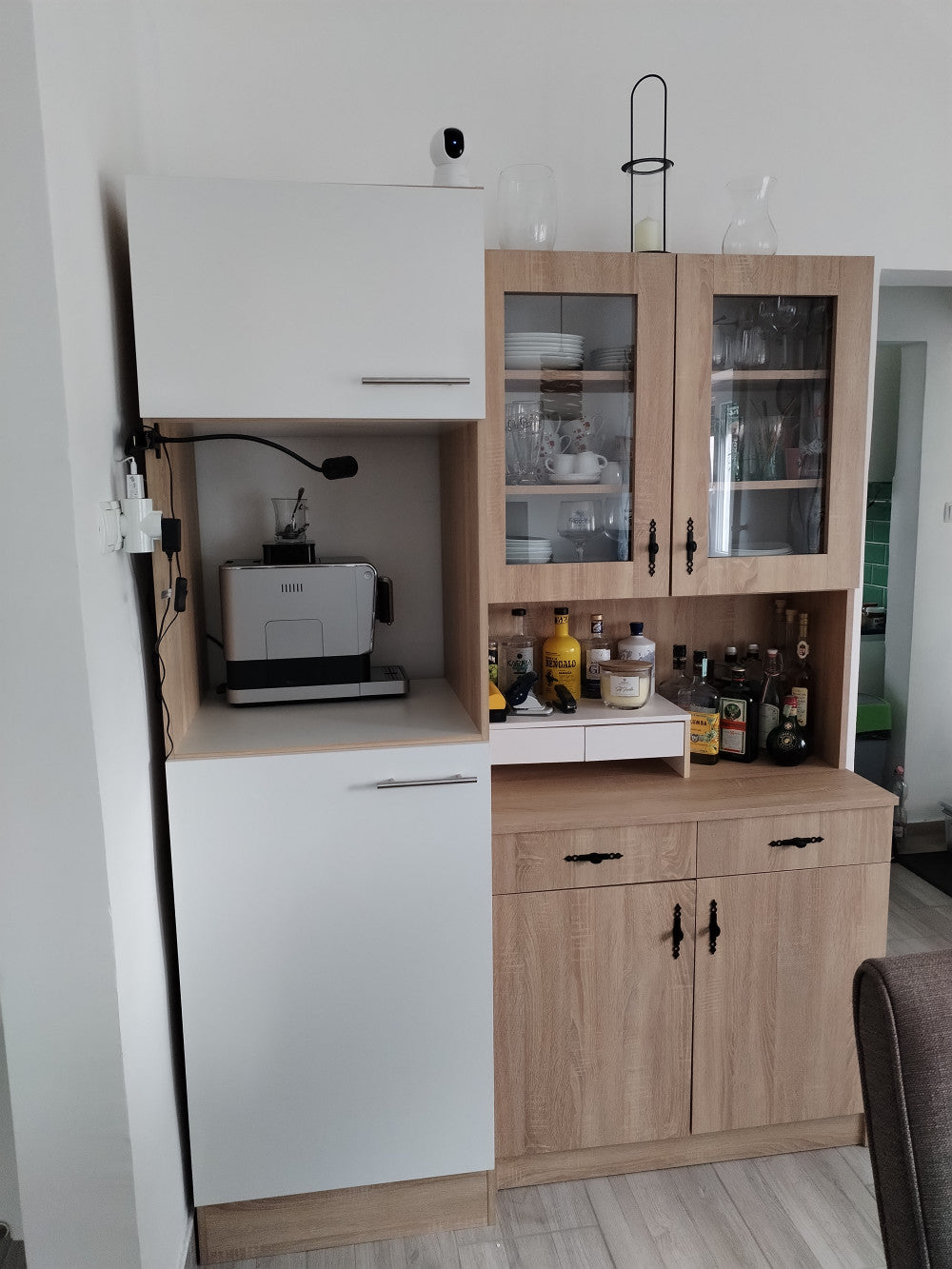 Yorki 60-as kamraszekrény fehér korpusz selyemfényű antracit fronttal